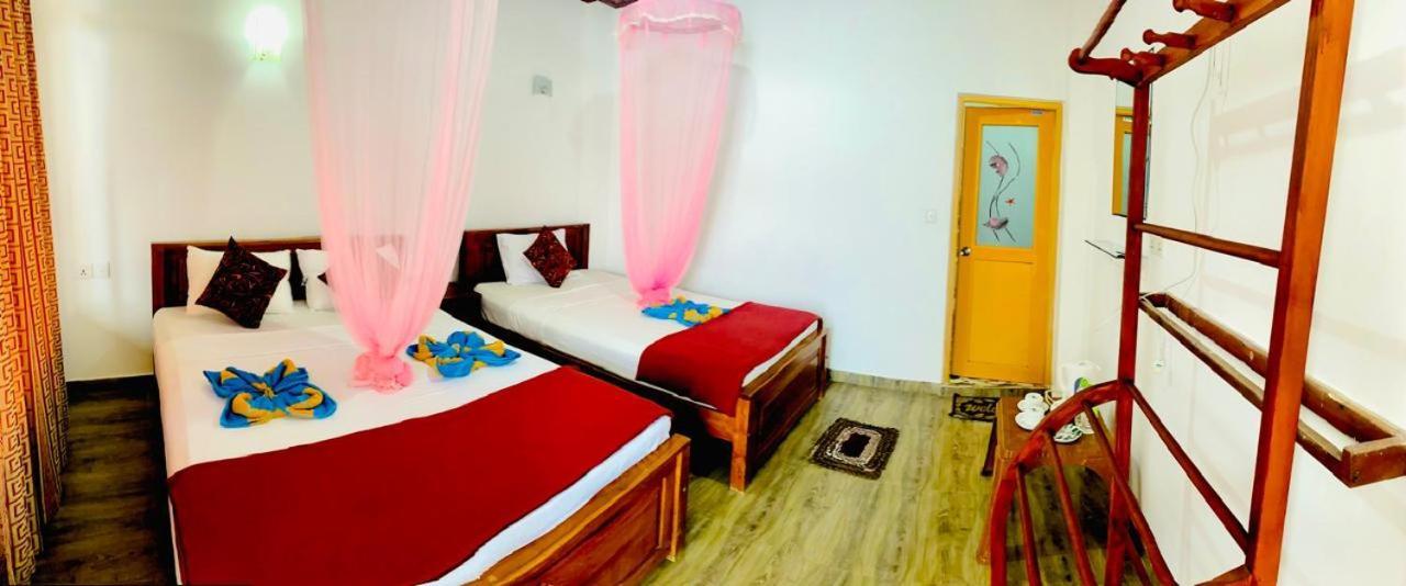 Bed and Breakfast Pleasant Peak Елла Екстер'єр фото