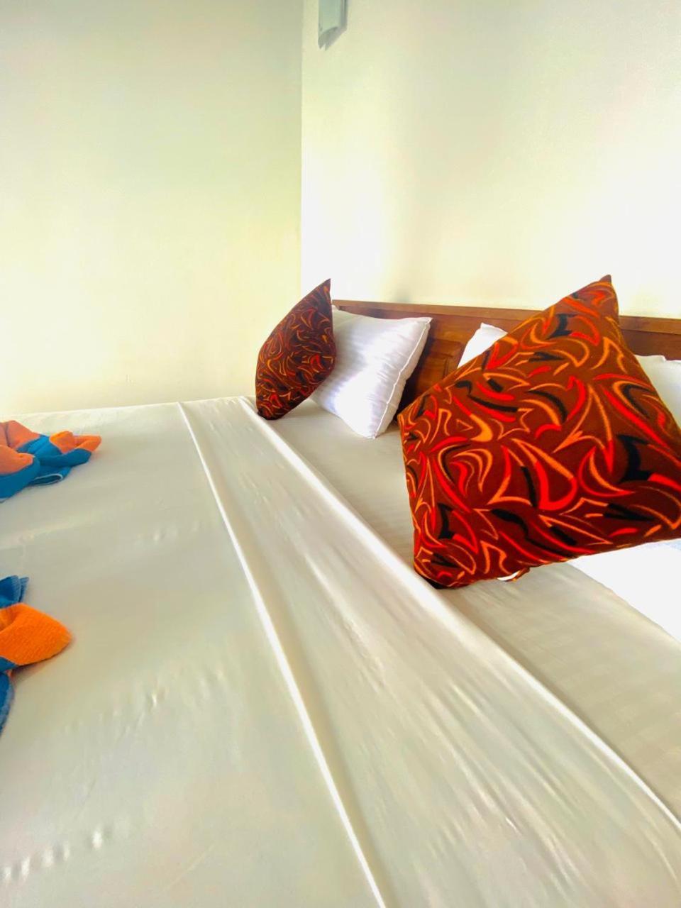 Bed and Breakfast Pleasant Peak Елла Екстер'єр фото